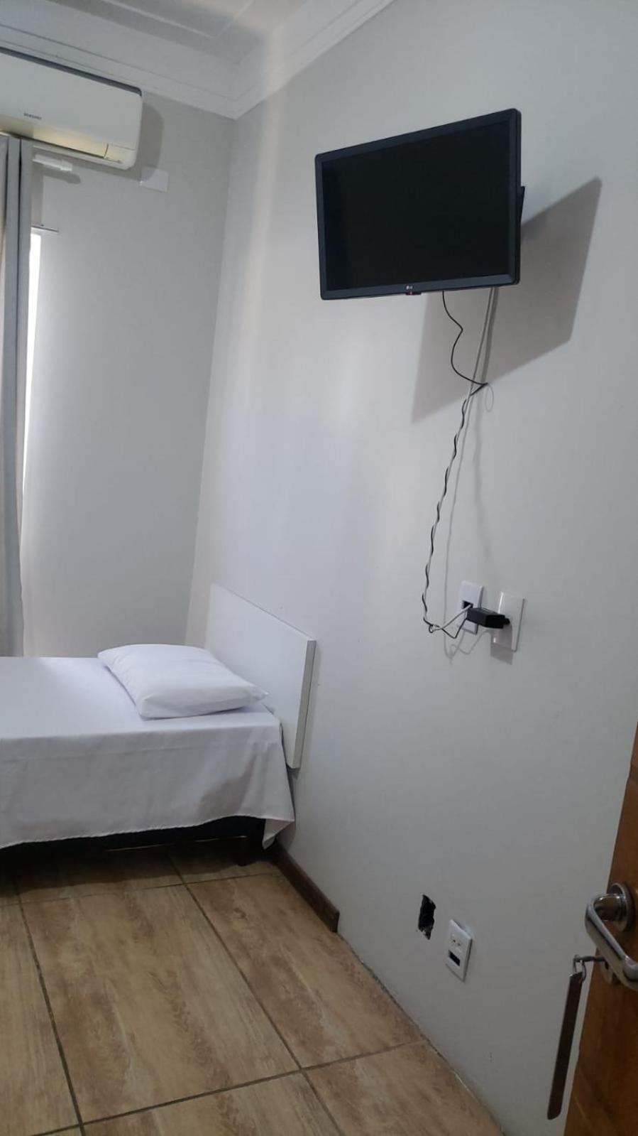 Pousada Leatis Marilia Ngoại thất bức ảnh